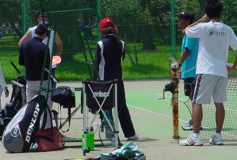 青い鳥浜寺公園テニススクールの求人のイメージ