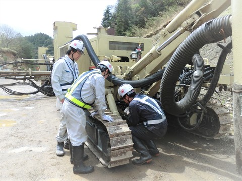 土木作業員 発破工等 の求人 株式会社日本発破技研 C Genkiwork