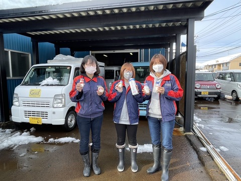 片桐宅配センター 長岡中央店の先輩社員や代表者の画像